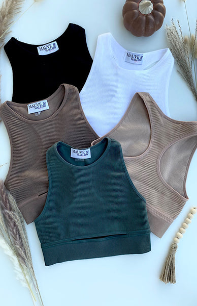 17A35 SLIT CROP TOP