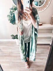 BOHO TIE DYE KIMONOS!