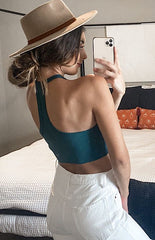 ALANA HIGH NECK CROP HALTER