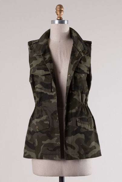 Teagan Camo Vest